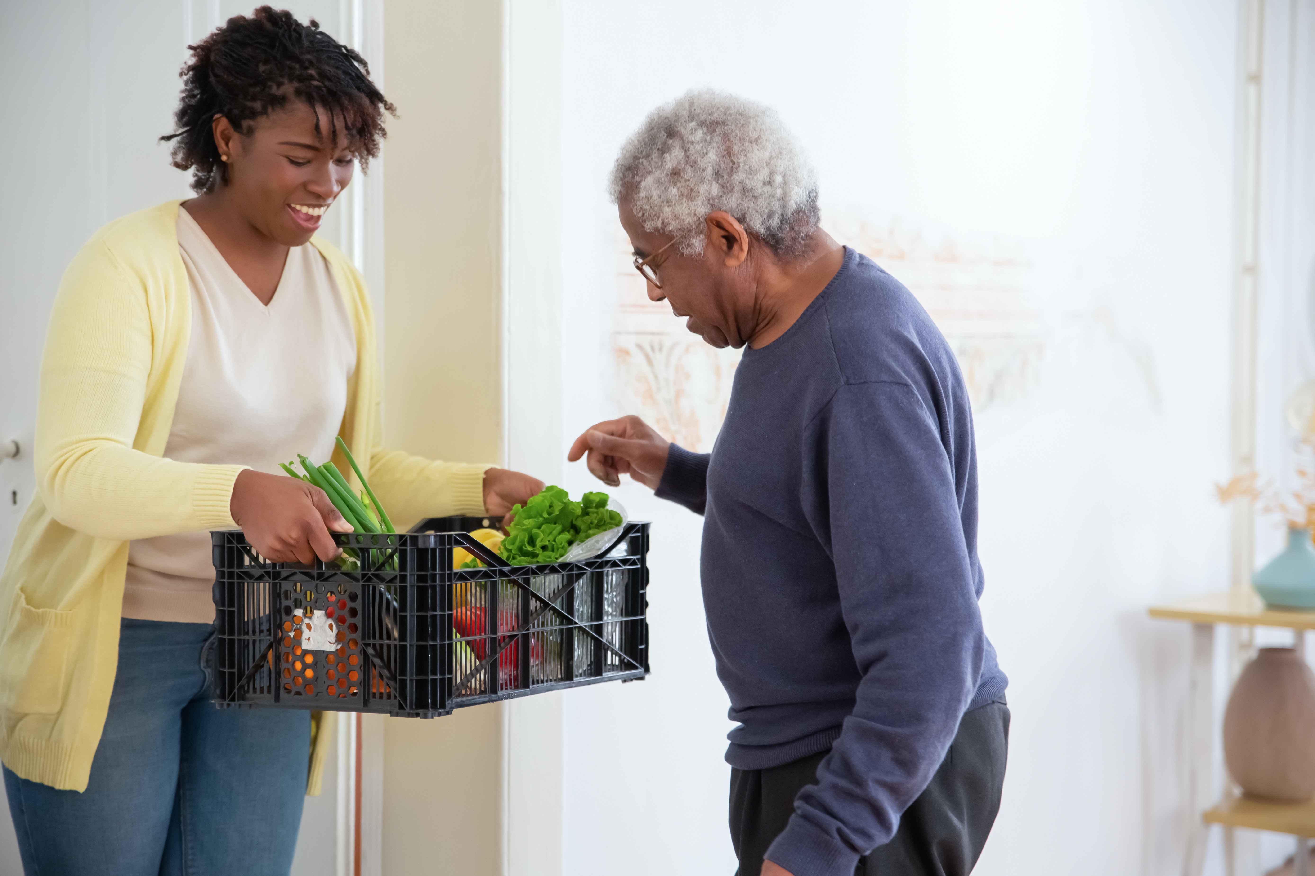 The Benefits of Hiring a Caregiver through an Agency in British Columbia
